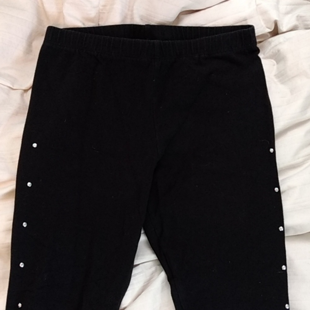 Black leggings